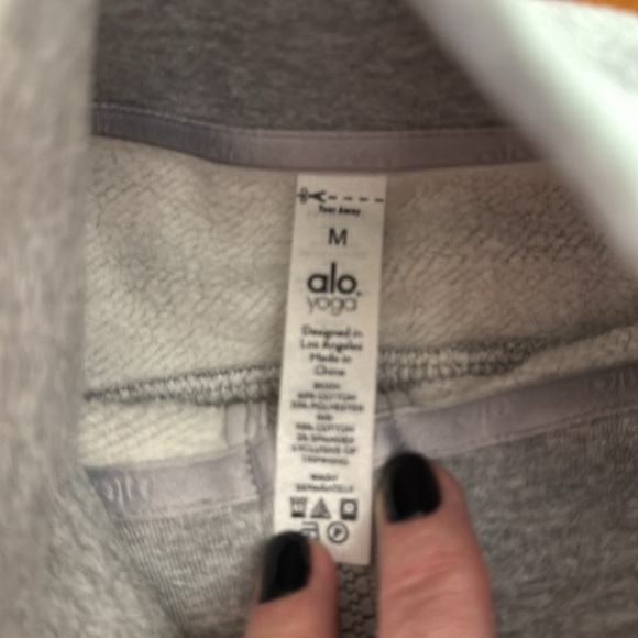 Alo Yoga Vixen Fleece 1/4 Zip - Picture 8 of 12